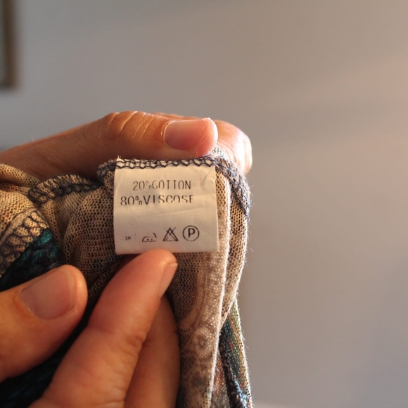 Mixed Fabric Sweater with front zip - Picture 12 of 13